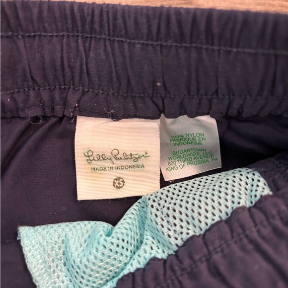 Lilly Pulitzer Navy Run Around Short - Picture 3 of 3